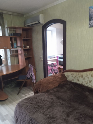 Продам однокомнатную (1-комн.) квартиру, Дзержинского пр-кт, 205, Новороссийск г