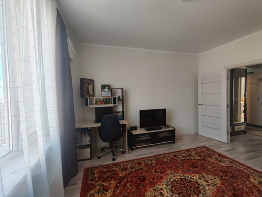 Продам двухкомнатную (2-комн.) квартиру, Ткачева ул, 19, Ростов-на-Дону г