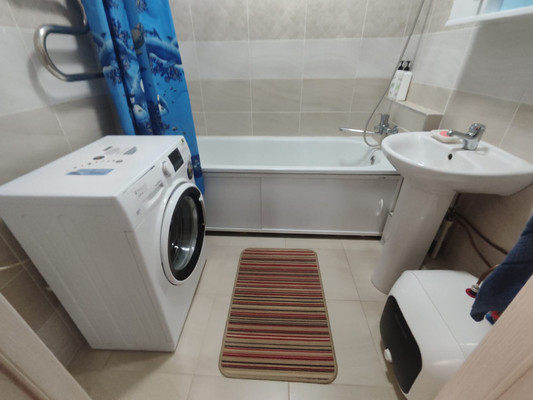 Продам двухкомнатную (2-комн.) квартиру, Ткачева ул, 19, Ростов-на-Дону г