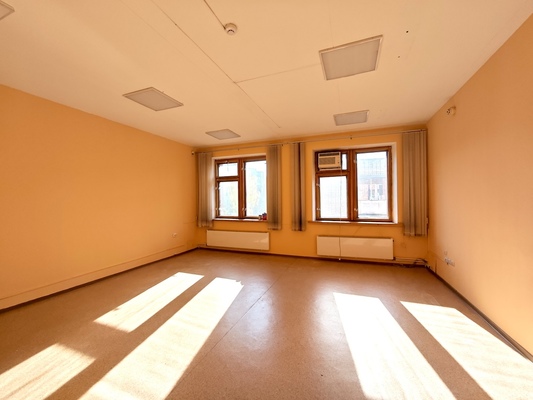 Сдам офисное помещение 33,8 м2, Куйбышева ул, 82А, Екатеринбург г