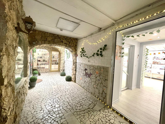 Продам торговое помещение 14 м2, Красная ул, 93, Краснодар г