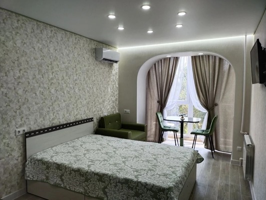 Продам однокомнатную (1-комн.) квартиру, Калинина ул, 33, Феодосия г