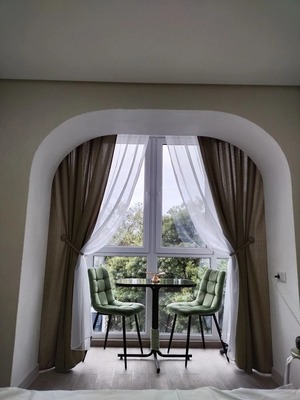 Продам однокомнатную (1-комн.) квартиру, Калинина ул, 33, Феодосия г