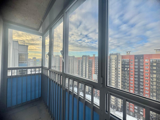 Продам однокомнатную (1-комн.) квартиру, Графская ул, 6к4, Мурино п