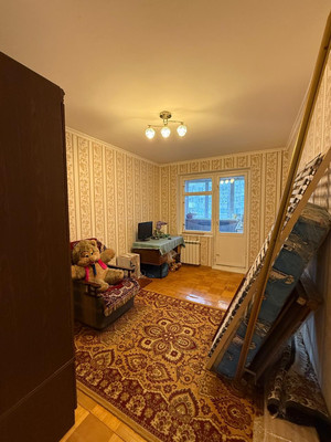 Продам трехкомнатную (3-комн.) квартиру, Мичурина ул, 4, Кленово с