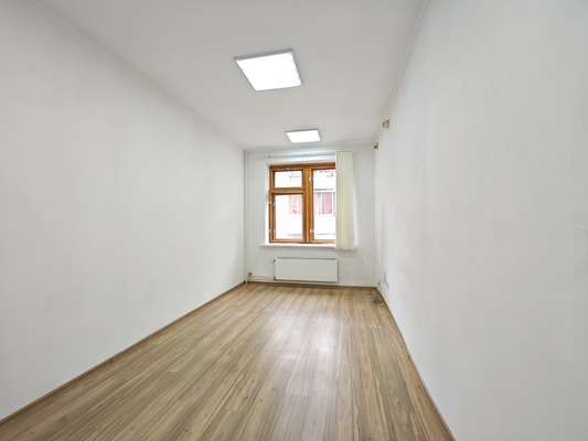 Сдам офисное помещение 17 м2, Куйбышева ул, 82А, Екатеринбург г