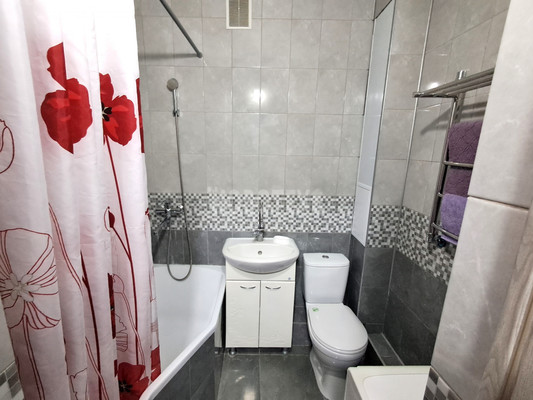 Сдам однокомнатную (1-комн.) квартиру, Кириченко ул, 11А, Горячий Ключ г