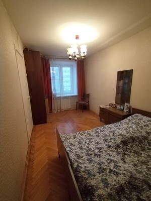 Продам трехкомнатную (3-комн.) квартиру, Судостроительная ул, 1, Москва г