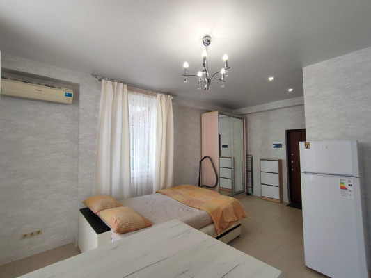 Продам однокомнатную (1-комн.) квартиру, Загородная (Центральный р-н) ул, 5/4, Сочи г