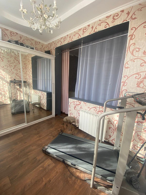 Продам трехкомнатную (3-комн.) квартиру, Невская (Центральный р-н) ул, 18, Сочи г