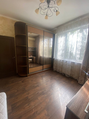 Продам трехкомнатную (3-комн.) квартиру, Невская (Центральный р-н) ул, 18, Сочи г