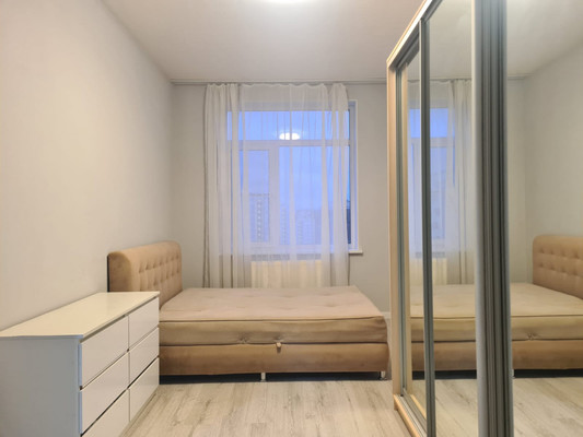 Сдам однокомнатную (1-комн.) квартиру, Ручьевский пр-кт, 17к1, Мурино п