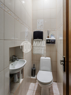 Продам двухкомнатную (2-комн.) квартиру, Марии Ульяновой ул, 17к1, Москва г