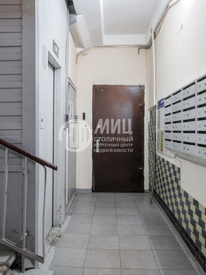 Продам двухкомнатную (2-комн.) квартиру, Марии Ульяновой ул, 17к1, Москва г