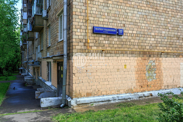 Продам двухкомнатную (2-комн.) квартиру, Марии Ульяновой ул, 17к1, Москва г