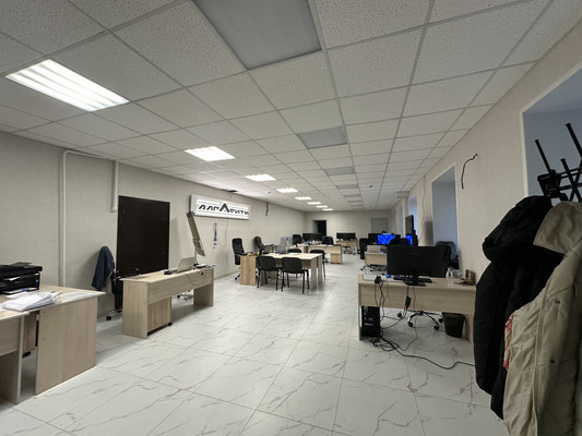 Сдам коммерческое помещение 126 м2, Родины ул, 7, Казань г