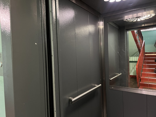 Продам трехкомнатную (3-комн.) квартиру, Косинская ул, 24к2, Москва г