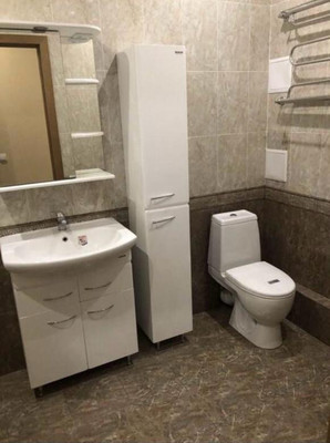 Продам однокомнатную (1-комн.) квартиру, им. Александра Покрышкина ул, 2/2, Краснодар г