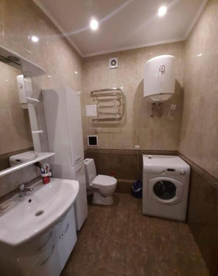 Продам однокомнатную (1-комн.) квартиру, им. Александра Покрышкина ул, 2/2, Краснодар г