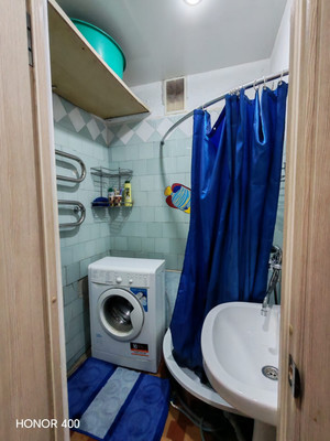 Продам двухкомнатную (2-комн.) квартиру, Ленина ул, 16, Майкоп г