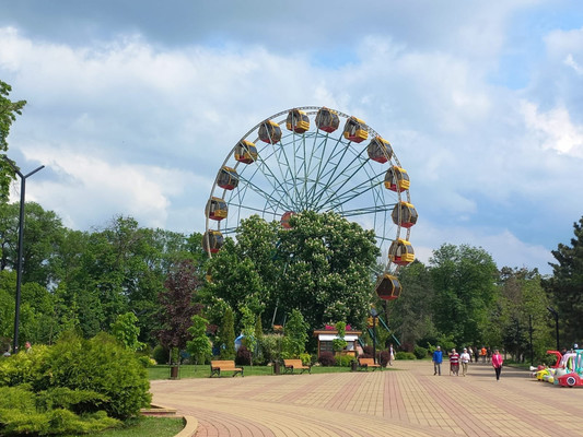 Продам двухкомнатную (2-комн.) квартиру, Ленина ул, 16, Майкоп г