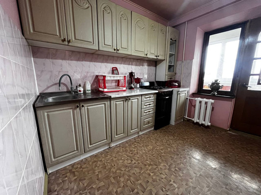 Продам двухкомнатную (2-комн.) квартиру, Звездная ул, 47, Туапсе г