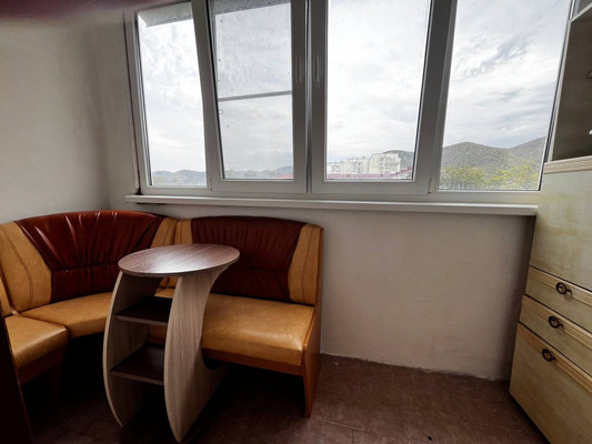 Продам двухкомнатную (2-комн.) квартиру, Звездная ул, 47, Туапсе г