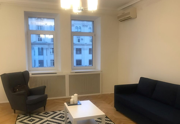 Сдам двухкомнатную (2-комн.) квартиру, Тверская ул, 6, Москва г