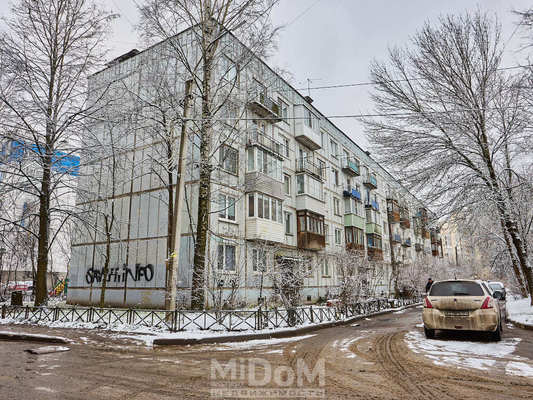 Продам однокомнатную (1-комн.) квартиру, Военный городок ул, 65, Янино-1 гп