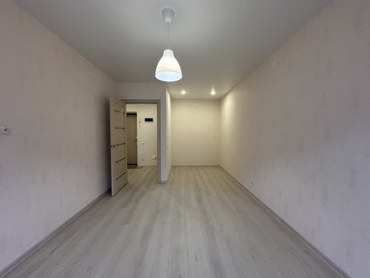 Продам однокомнатную (1-комн.) квартиру, Петра Гаврилова ул, 18, Царево д