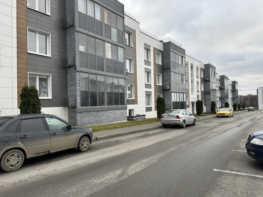 Продам однокомнатную (1-комн.) квартиру, Петра Гаврилова ул, 18, Царево д