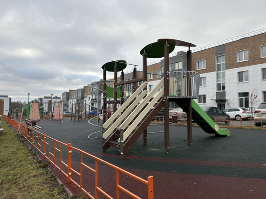 Продам однокомнатную (1-комн.) квартиру, Петра Гаврилова ул, 18, Царево д