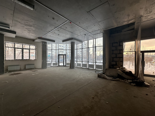 Сдам коммерческое помещение 1 750 м2, Победы пр-кт, 56Г, Казань г