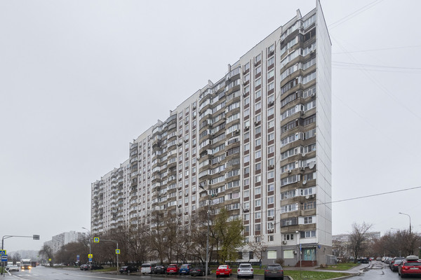 Продам однокомнатную (1-комн.) квартиру, Батайский проезд, 51, Москва г