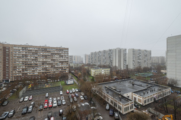 Продам однокомнатную (1-комн.) квартиру, Батайский проезд, 51, Москва г