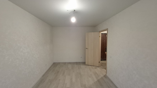 Продам однокомнатную (1-комн.) квартиру, Дружный мкр, 15, Тучково рп