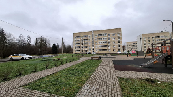 Продам однокомнатную (1-комн.) квартиру, Дружный мкр, 15, Тучково рп