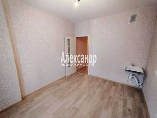 Продам однокомнатную (1-комн.) квартиру, Шоссе в Лаврики ул, 78к1, Мурино п