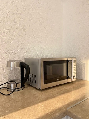 Продам однокомнатную (1-комн.) квартиру, Крымская (Центральный р-н) ул, 67к1, Сочи г