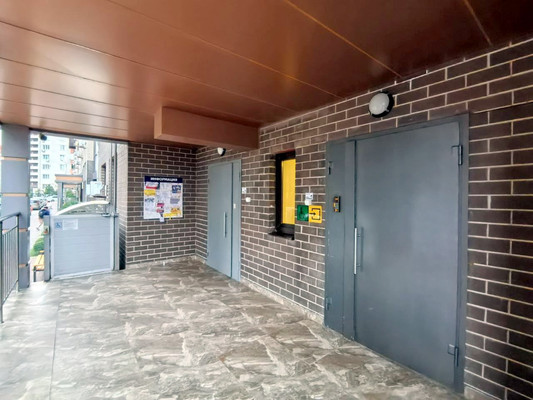 Продам трехкомнатную (3-комн.) квартиру, Ленина ул, 185ка, Анапа г