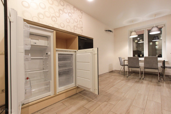 Продам двухкомнатную (2-комн.) квартиру, Строителей пр-кт, 6, Кудрово г