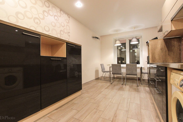 Продам двухкомнатную (2-комн.) квартиру, Строителей пр-кт, 6, Кудрово г