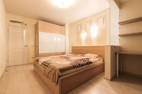 Продам двухкомнатную (2-комн.) квартиру, Строителей пр-кт, 6, Кудрово г