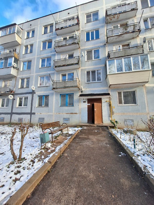 Продам однокомнатную (1-комн.) квартиру, Победы ул, 12, Чернецкое п/о