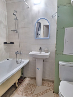 Продам однокомнатную (1-комн.) квартиру, Победы ул, 12, Чернецкое п/о