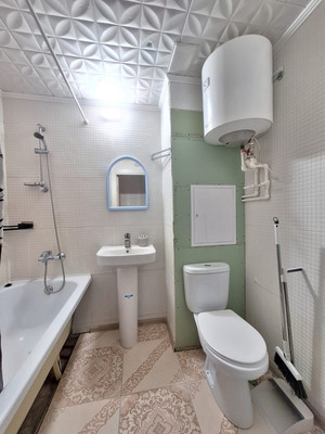 Продам однокомнатную (1-комн.) квартиру, Победы ул, 12, Чернецкое п/о