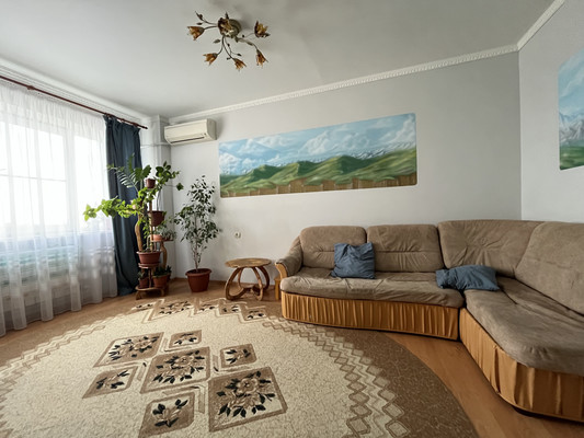 Продам трехкомнатную (3-комн.) квартиру, Еременко ул, 58к11, Ростов-на-Дону г