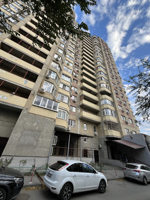 Продам трехкомнатную (3-комн.) квартиру, Еременко ул, 58к11, Ростов-на-Дону г