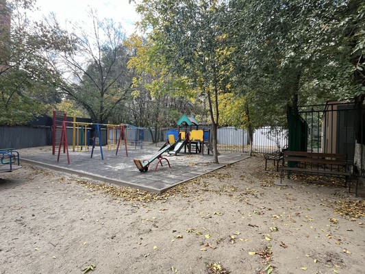 Продам трехкомнатную (3-комн.) квартиру, Еременко ул, 58к11, Ростов-на-Дону г