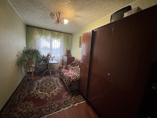 Продам трехкомнатную (3-комн.) квартиру, Центральная ул, 11, Бунятино д